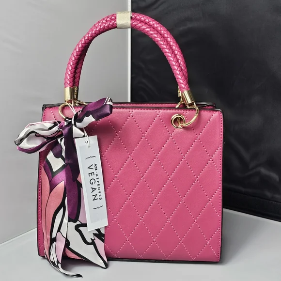 Malibu Skye Handbag - Picture 1 of 6